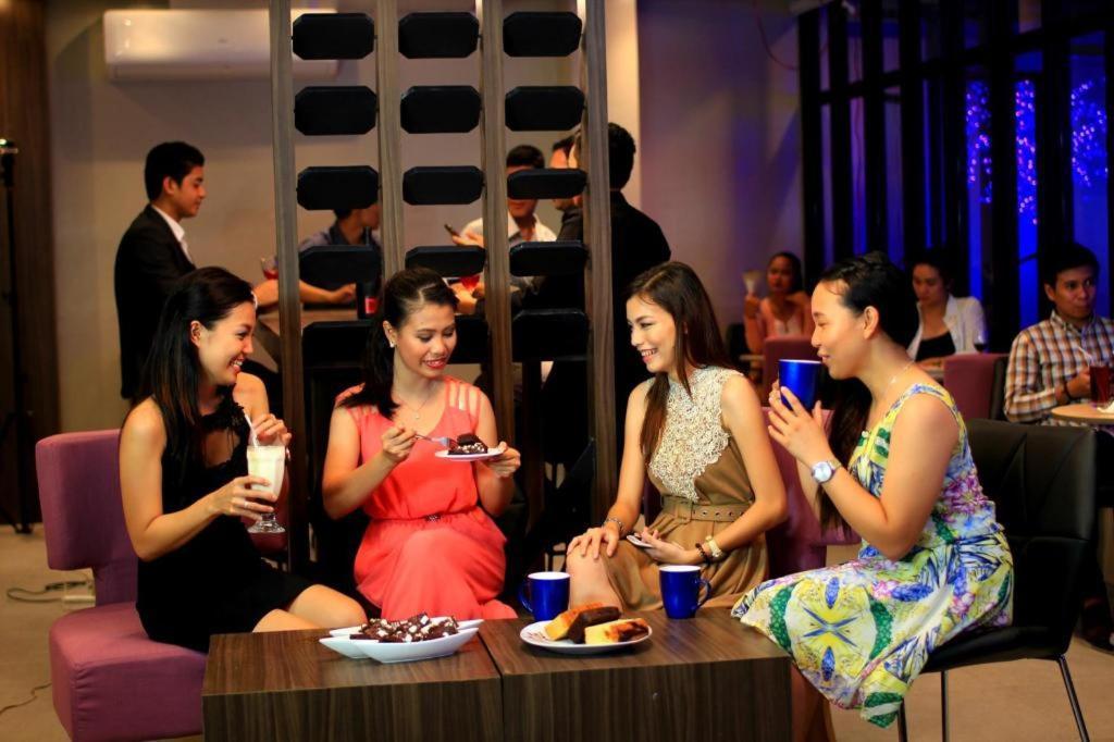 Hotel Estrella Tacloban Extérieur photo