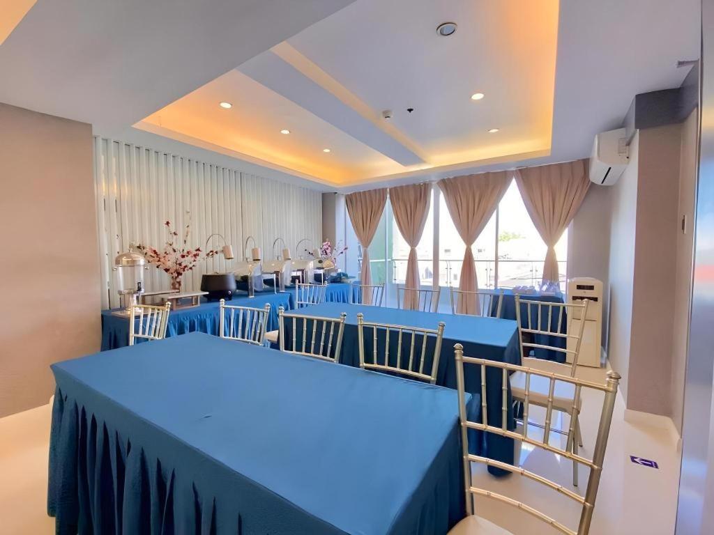 Hotel Estrella Tacloban Extérieur photo