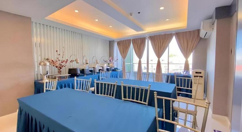 Hotel Estrella Tacloban Extérieur photo